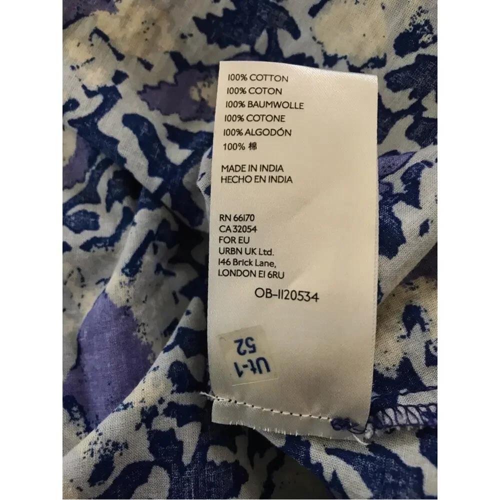 Free Peo­ple Blue & Grey Floral Cotton Blouse Relaxed 3/4 Sleeves Flowy